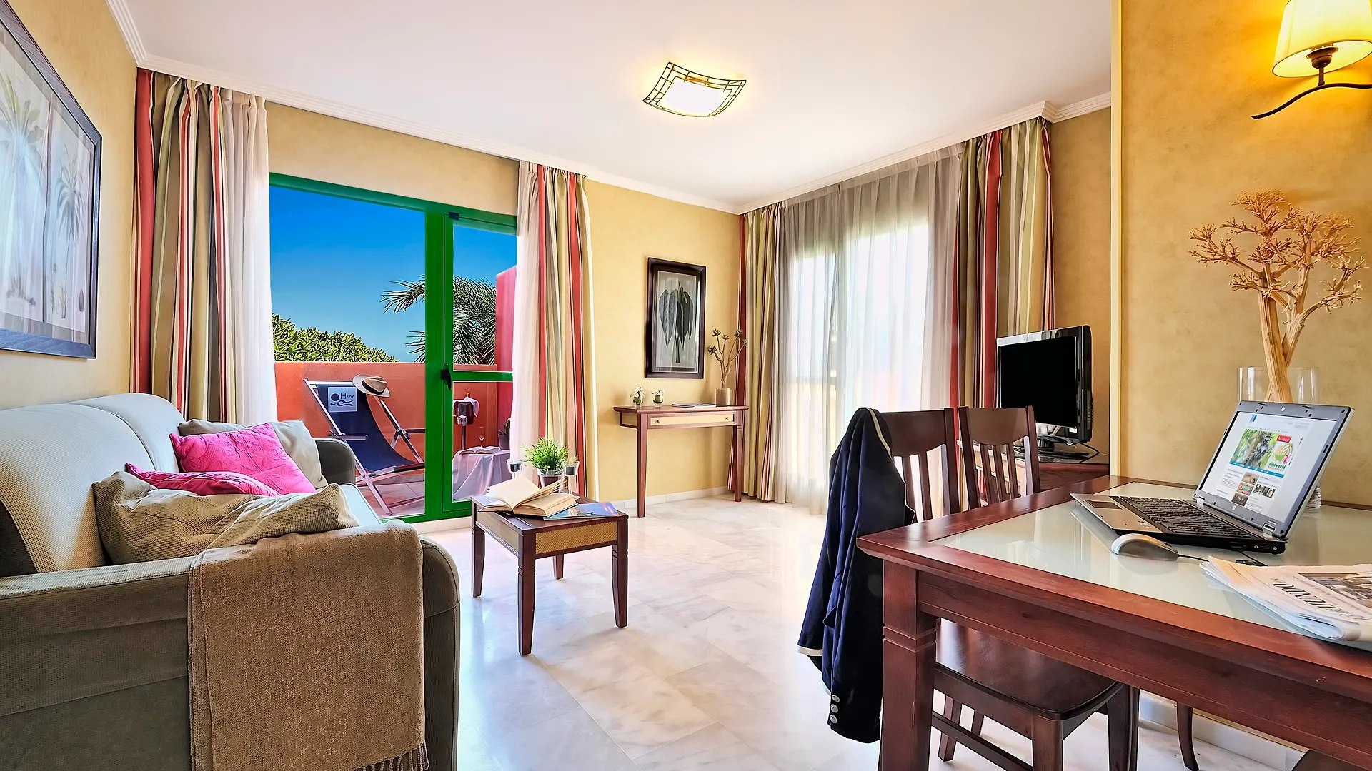 Hotel Holiday World Riwo Hotel. Benalmadena