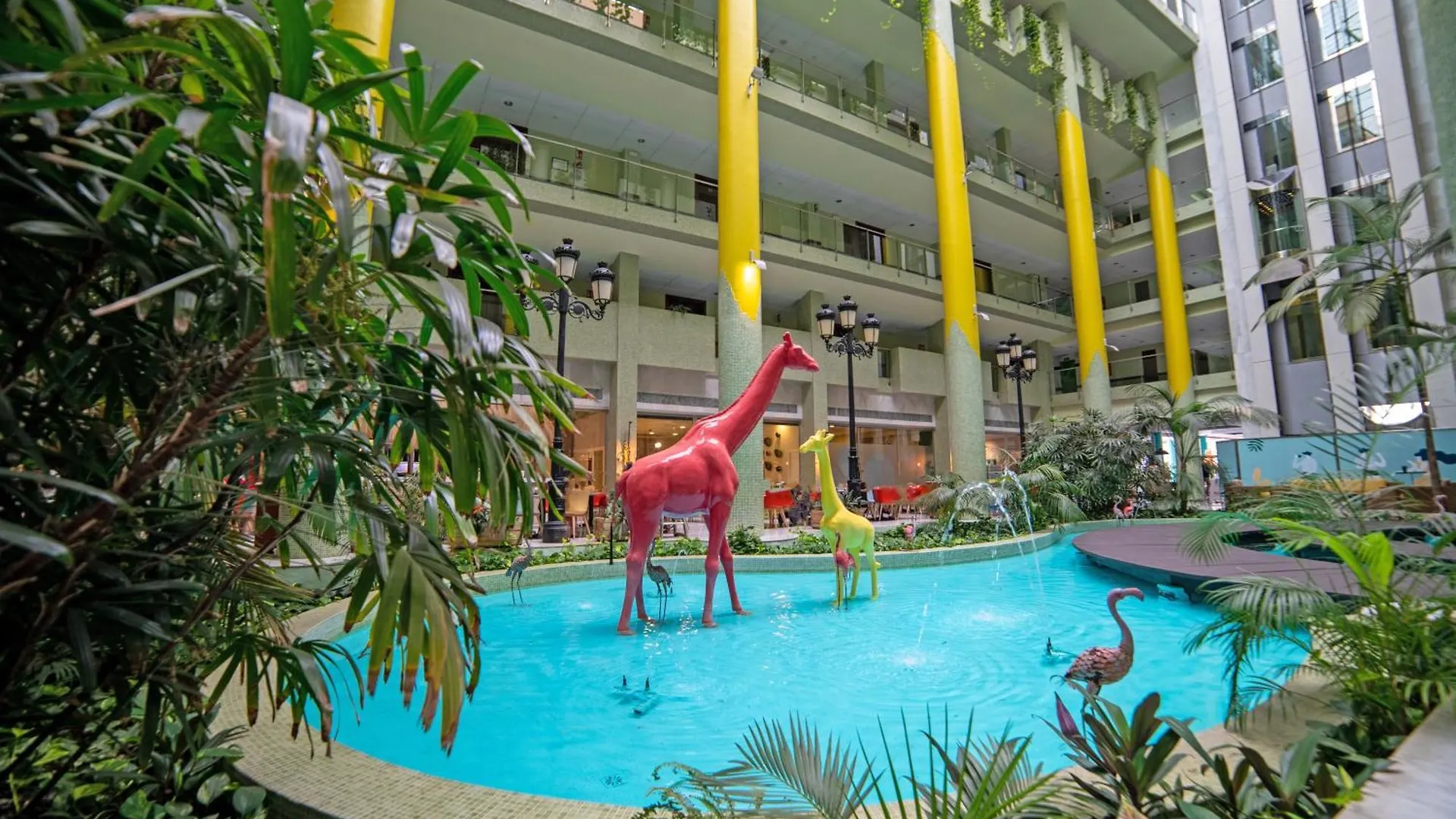 Holiday World Riwo Hotel. Бенальмадена