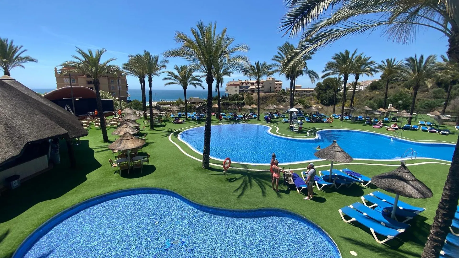 Holiday World Riwo Hotel. Бенальмадена